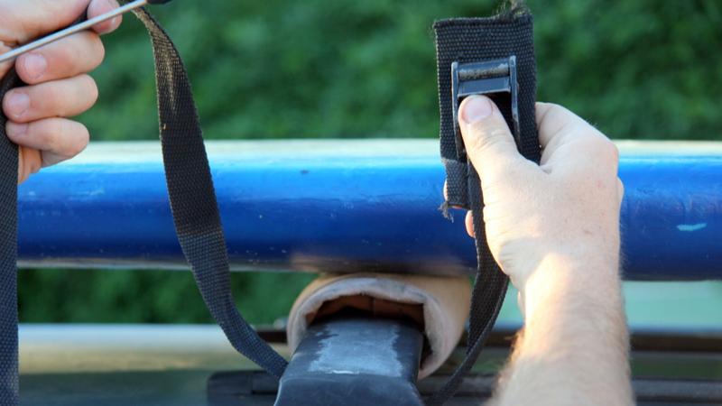 Illustration for article titled How To Tie Things To Your Car's Roof Rack